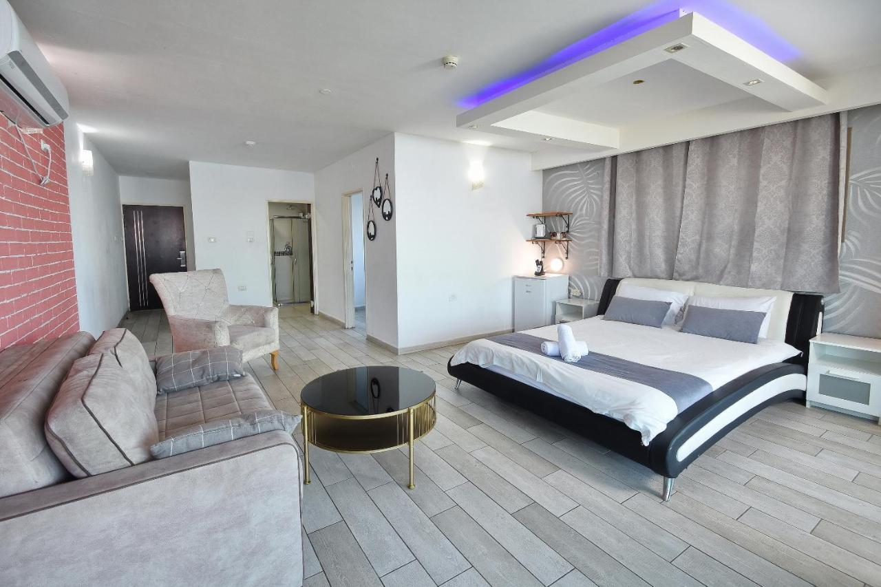 Nofim Suites Tiberias Exterior foto