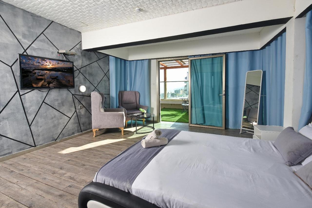 Nofim Suites Tiberias Exterior foto