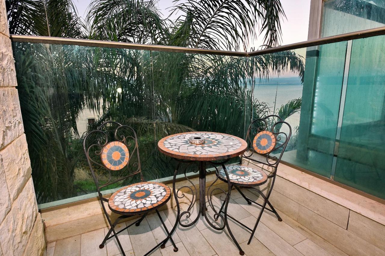 Nofim Suites Tiberias Exterior foto