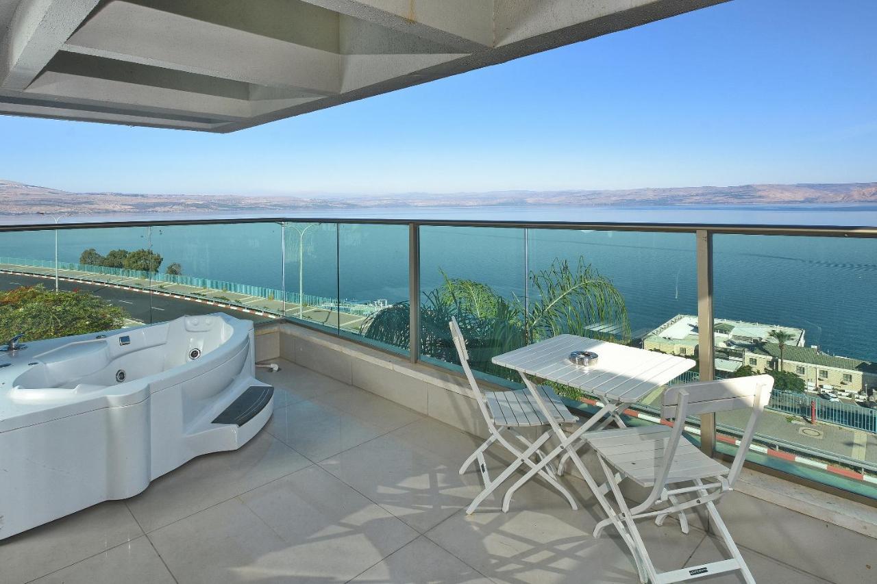 Nofim Suites Tiberias Exterior foto