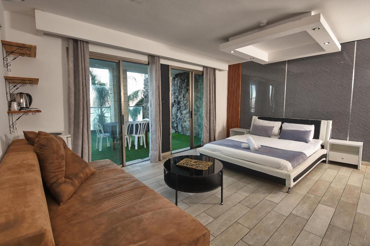 Nofim Suites Tiberias Exterior foto