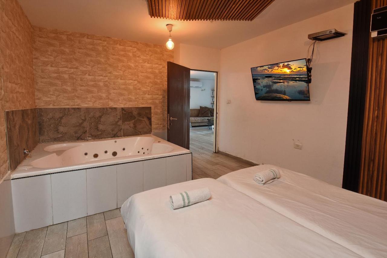 Nofim Suites Tiberias Exterior foto