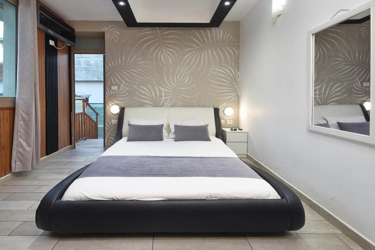 Nofim Suites Tiberias Exterior foto