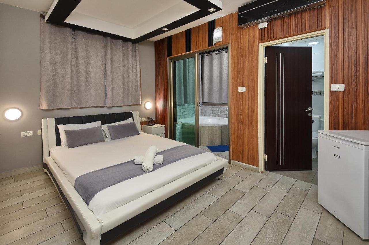 Nofim Suites Tiberias Exterior foto